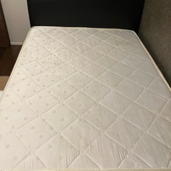 ダブルベットフレーム、マットレスせっとセットの画像