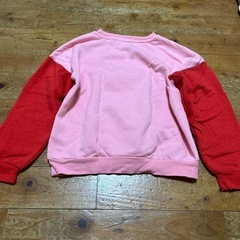 H&M 長靴下のピッピ　裏起毛　トレーナー　120の画像