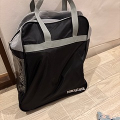 スノーボードと靴の画像