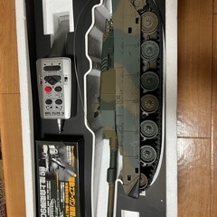 自衛隊の戦車のラジコンの画像