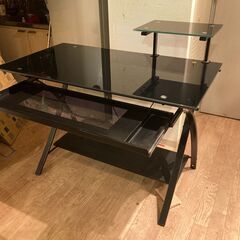 ニトリ　ガラスPCデスク　ダイヤ１１０　※10月17日までの画像