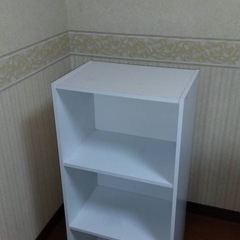 白カラーボックス2つ
の画像
