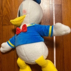 ほぼ未使用　ドナルドダッグ　ぬいぐるみの画像