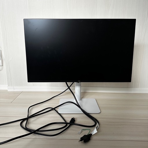 とりひきちゅ取引中】Dell ハイスペック 23.8インチ ホワイトモニター