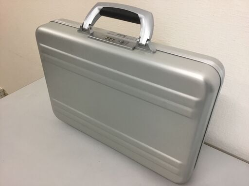 【?美品】ZERO HALLIBURTON アタッシュケース　