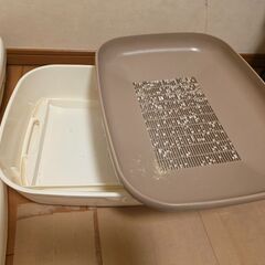猫用トイレ　幅50cm　2つの画像
