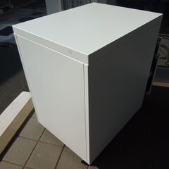 2-5　未使用/新品　アウトレット　デスクワゴン 3段 鍵付き キャスター付 完成品 サイドワゴン オフィスワゴンの画像