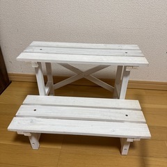 商談中　
小さな棚の画像