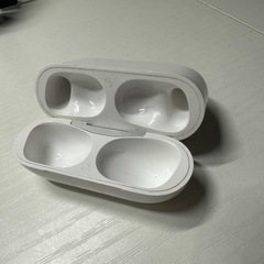 純正　Airpods Pro 第二世代　ケースのみの画像