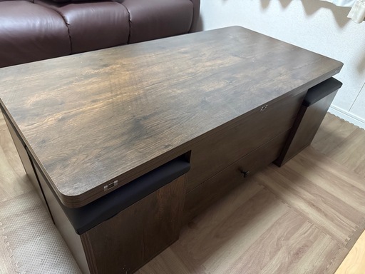 昇降式テーブル