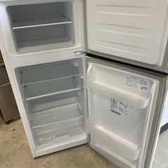 NO B574🌈福岡市内配送設置無料✨🌈ハイセンス 【右開き】120L 2ドアノンフロン冷蔵庫 エディオンオリジナル ホワイト HR-B1201の画像