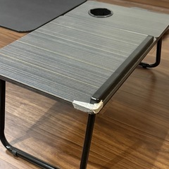 折りたたみ作業机の画像