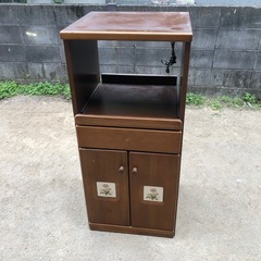格安❣️志水木工　木製レンジ台 引出しのツマミ外れてます 49cm×45cm×高さ112cmの画像