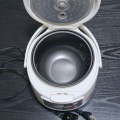 ミニ炊飯器の画像