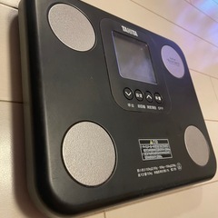 タニタ体組成計コンパクトの画像
