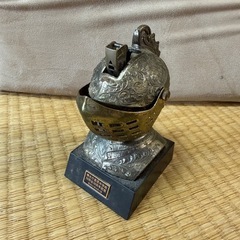 卓上ライター 騎士 甲冑 ガスライターの画像