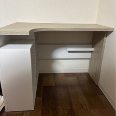 学習机(収納あり)の画像