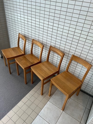 無印良品　無垢材オーク材 チェア 4脚セット　2脚のみもご相談ください