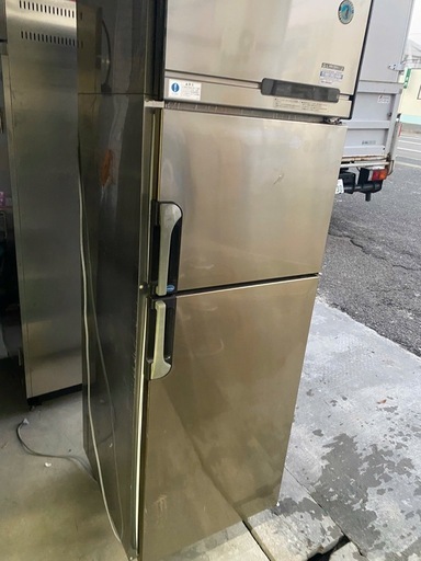 【ホシザキ】【業務用】【中古】　冷凍冷蔵庫　HRF-63A◎　1冷凍1冷蔵　単相100V W625xD800xH1910mm