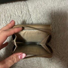 ニコアンドのサイフの画像
