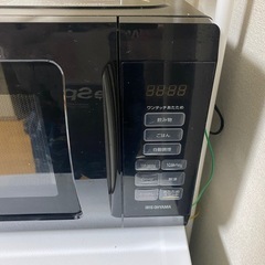 電子レンジ　IRIS OHYAMA 2022年製　の画像