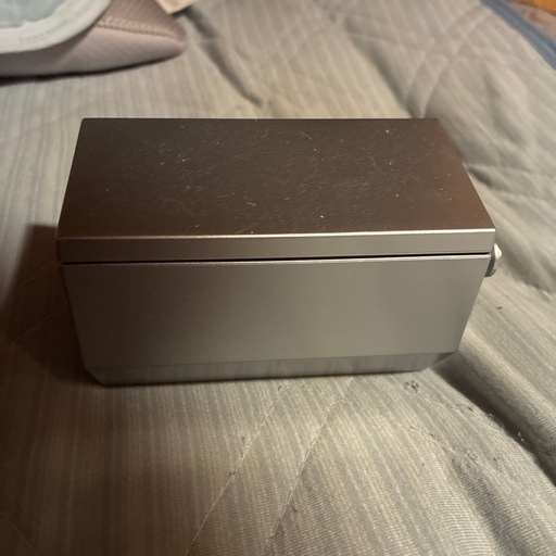 ウルトラアイと怪獣カプセルケース