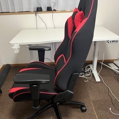 AKracing ゲーミングチェアの画像