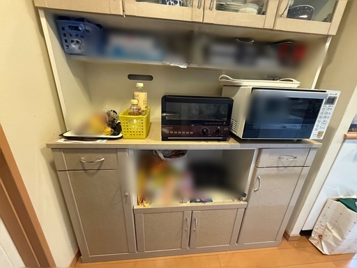 食器棚、キッチンボード