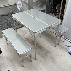 キャンプ BBQ用 折りたたみテーブルの画像