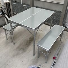 キャンプ BBQ用 折りたたみテーブルの画像