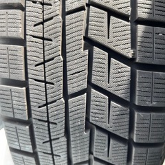スタッドレスタイヤ＆アルミホイール　 215/65R1
6 4本の画像