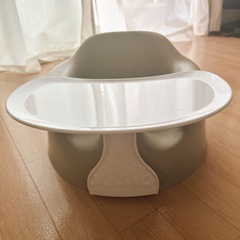 Bumbo バンボ ベビー用チェアの画像