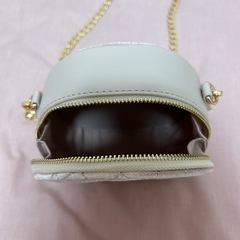 GRLのショルダーバッグの画像