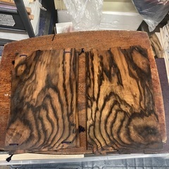 骨董品　黒柿組立式台
の画像