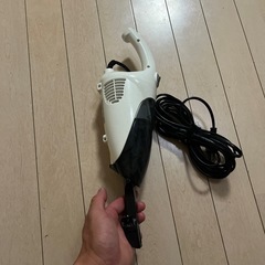 ハンディー掃除機の画像