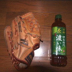 少年野球用グローブ２点セット左利き用、一つからでも可。の画像