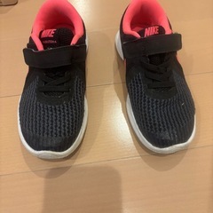 キッズ靴の画像