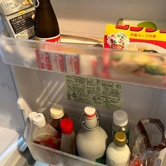 シャープ冷蔵庫の画像