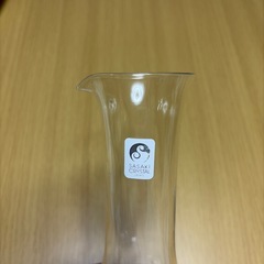 デキャンタとグラス　の画像