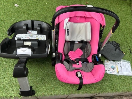 dona 車用チャイルドシート ピンク