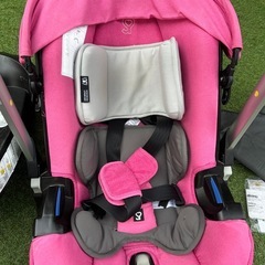 dona 車用チャイルドシート ピンク
の画像