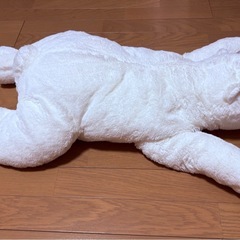 IKEAホッキョクグマぬいぐるみ60cmの画像