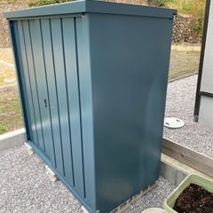 山善 DSLB-1515物置 屋外 大型 (幅150cm×奥行75cm× 高さ154cm) の画像