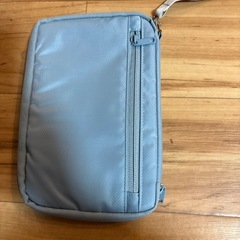 BOTTA DESIGN GO! パスポートケース グレーの画像