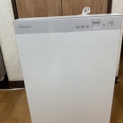ダイキン　空気清浄機　ACK70U-Wの画像
