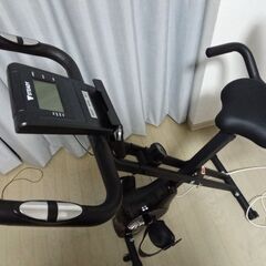 STEADY フィットネスバイクの画像