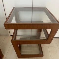 オシャレテーブルの画像