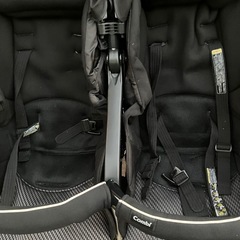 双子ベビーカーの画像