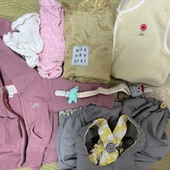 バーバリー１つあり！秋冬25点70〜80女の子まとめ売りの画像