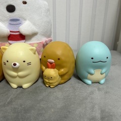 ゲーセンとマクドナルドで取ったすみっこ暮らしの置物達7点セット　おまけ付きの画像